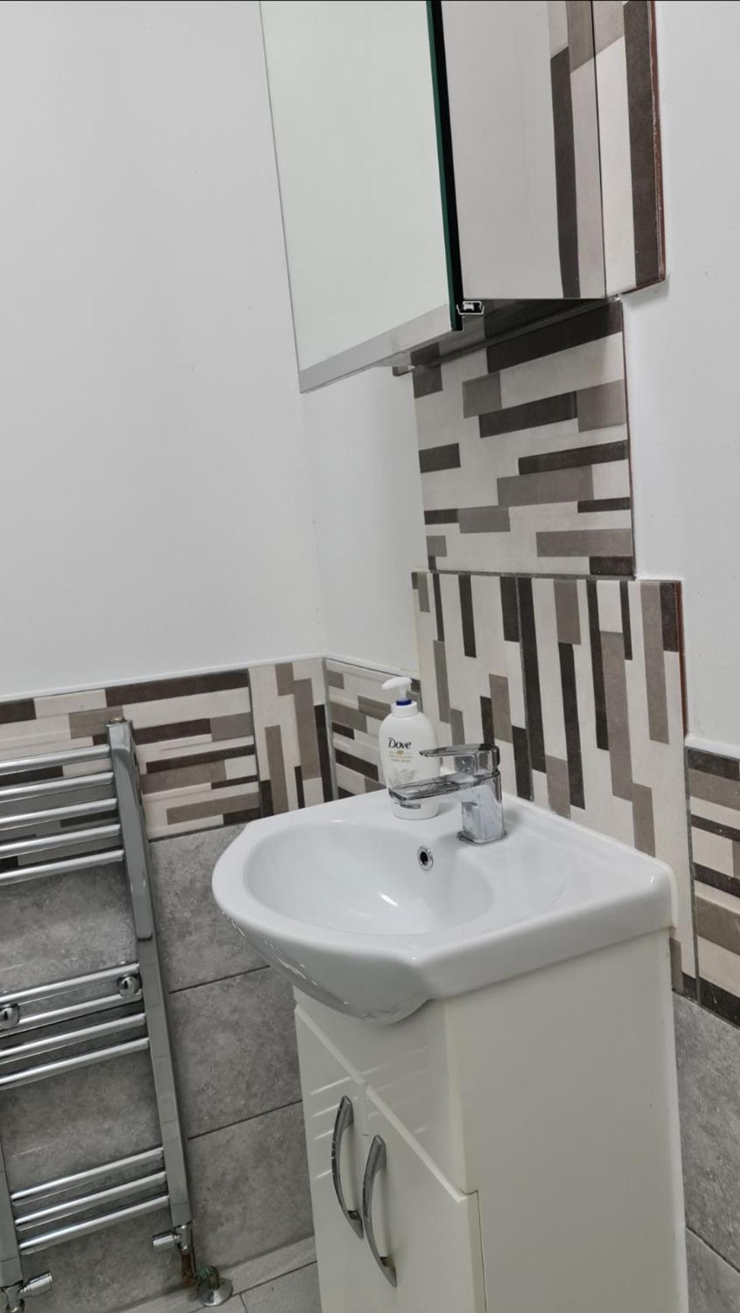 Cosy Studio With Kitchenette And Private Bathroom - 15Mins To Central London! Luaran gambar