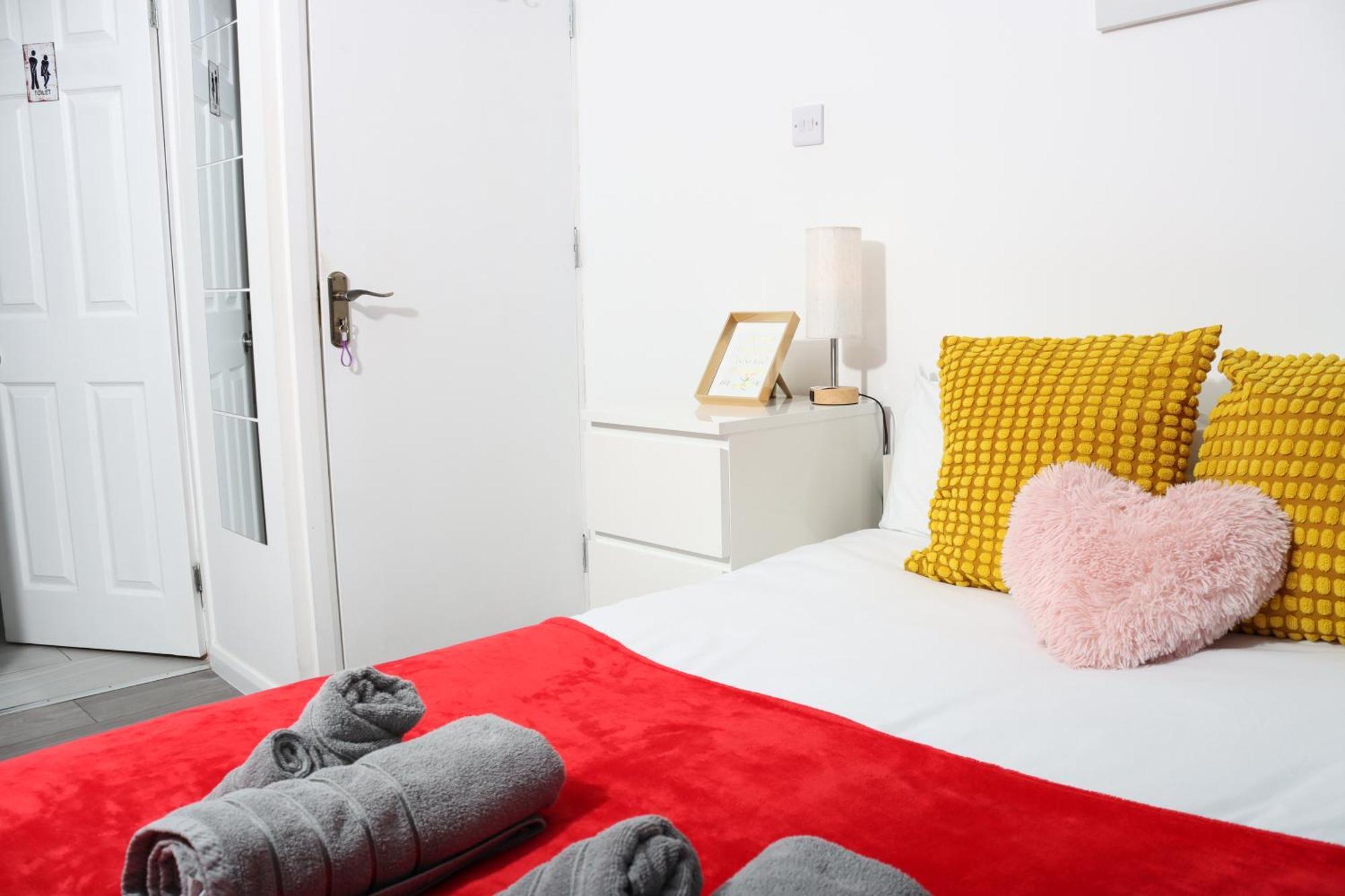 Cosy Studio With Kitchenette And Private Bathroom - 15Mins To Central London! Luaran gambar
