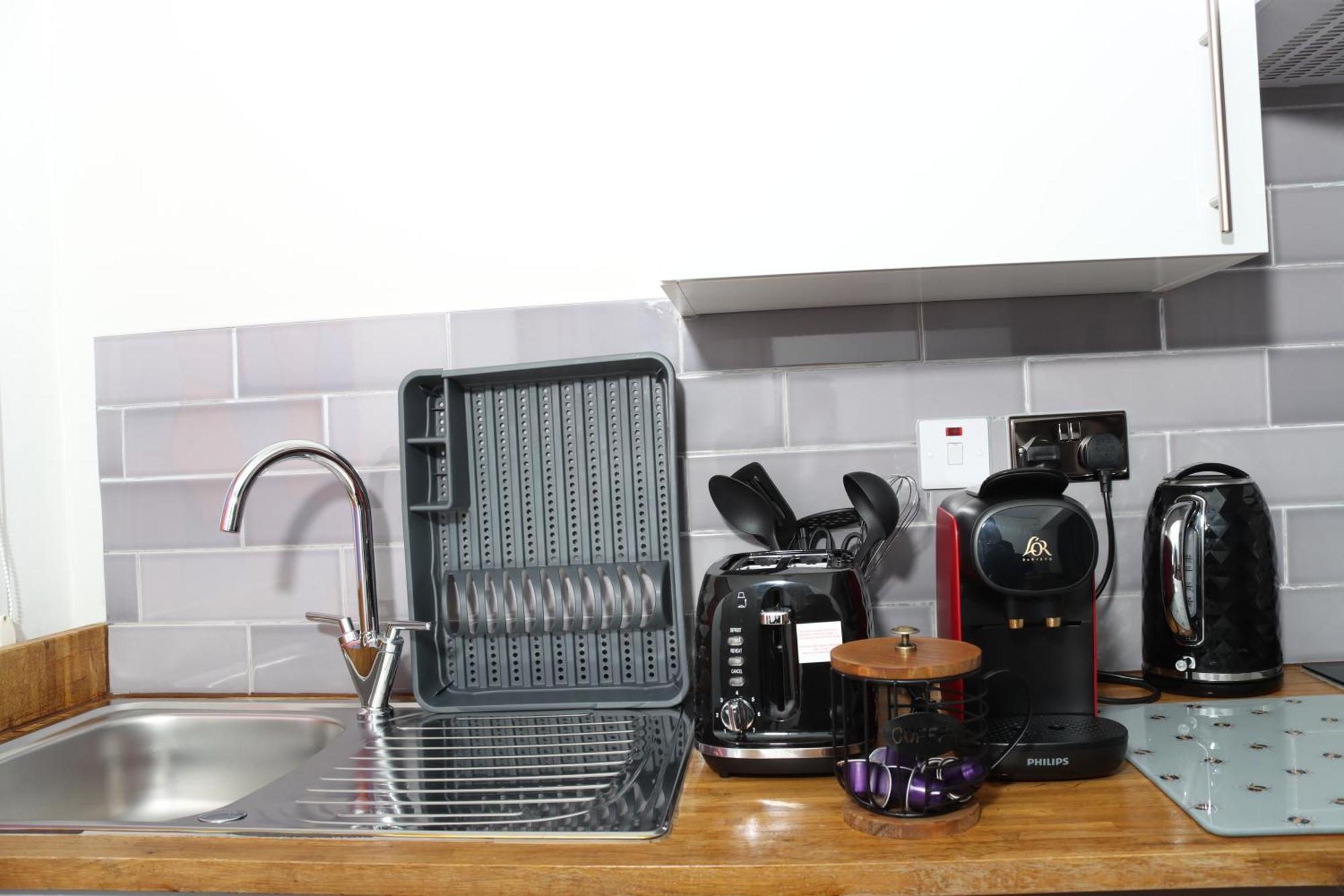 Cosy Studio With Kitchenette And Private Bathroom - 15Mins To Central London! Luaran gambar