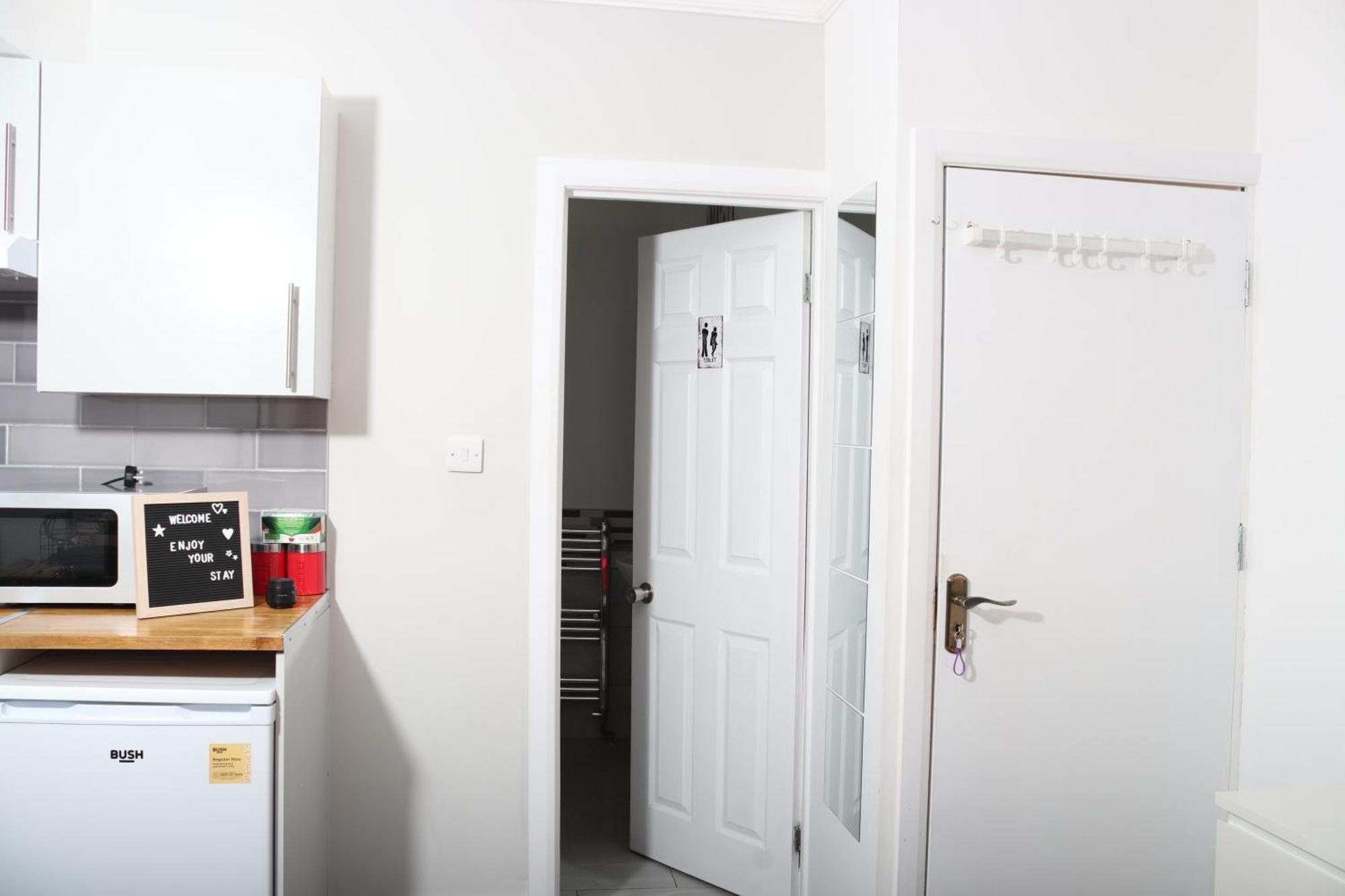 Cosy Studio With Kitchenette And Private Bathroom - 15Mins To Central London! Luaran gambar
